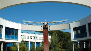 Skulptur Uni