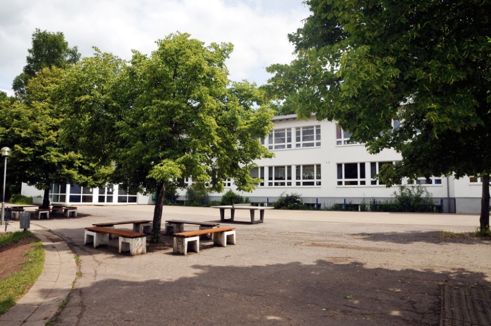 Das Gebäude der Grundschule Bübingen in Bübingen