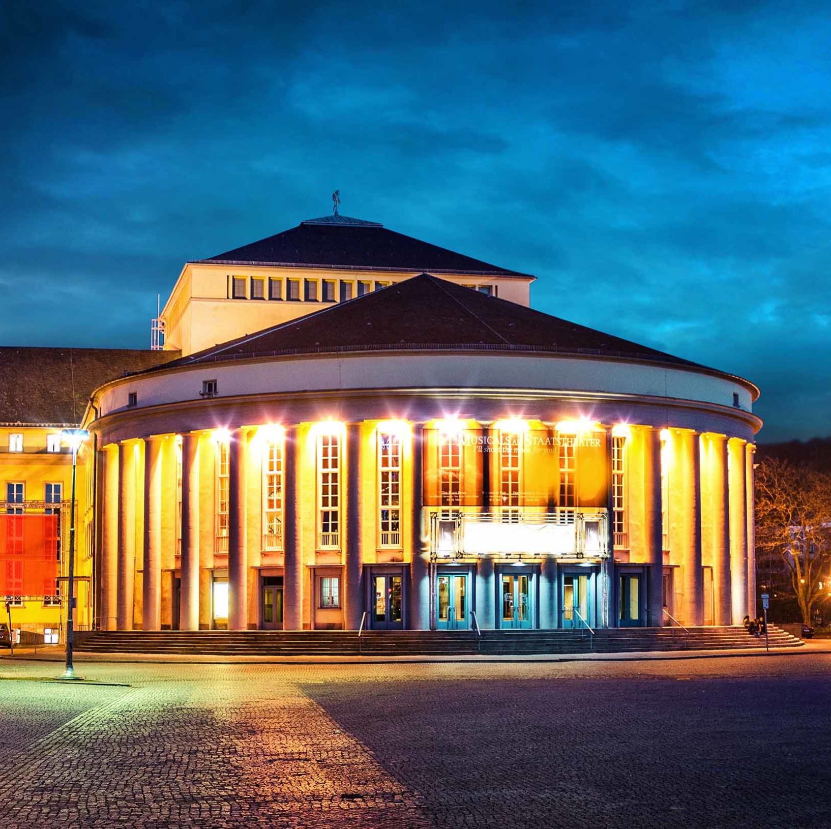 Großes Haus des Saarländischen Staatstheaters (Foto: Petair/Fotolia)