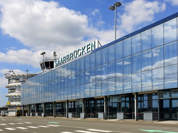 Flughafen Saarbrücken