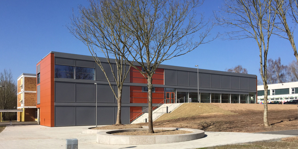 Erweiterungsbau Gebundene Ganztagsgrundschule Füllengarten (Foto: blass/weber :ARCHITEKTEN:)