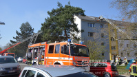 Wohnungsbrand fordert Feuerwehr 