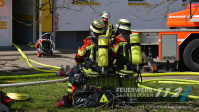 Wohnungsbrand fordert Feuerwehr