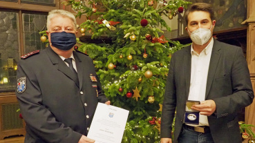 Arno Montada mit OB Conradt (v.l.) Image