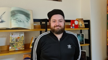 Dominik Wetzig ist neuer Leiter des Kultur- und Lesetreffs Brebach Image