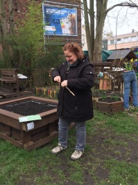 Bauen im Nachbarschaftsgarten