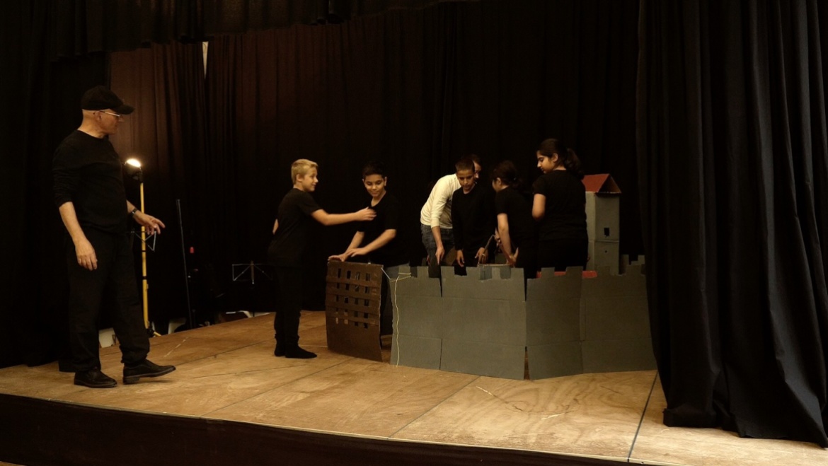 Bühnenprobe Szenenfoto aus Film 