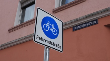 Fahrradstraße Hohenzollernstraße (Abschluss des ersten Bauabschnitts) Image