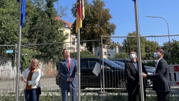 OB Conradt eröffnet die Europäische Schule in Malstatt zusammen mit Ministerpräsident Tobias Hans, Christine Streichert-Clivot, Ministerin für Bildung und Kultur, und Regionalverbandsdirektor Peter Gillo Image
