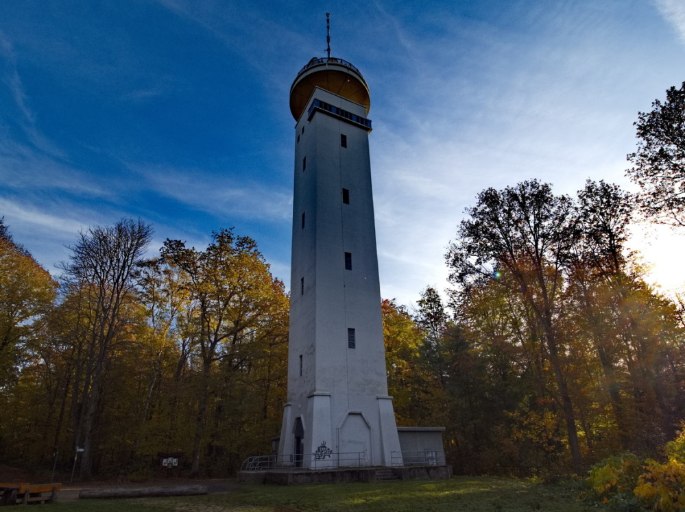 Schwarzenbergturm im Herbst