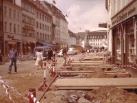 Die Stadt nutzte die Möglichkeiten des Städtebauförderungsgesetzes für die Sanierung des Marktes. Bürgerinnen und Bürger brachten sich in die Neugestaltung mit ein. 