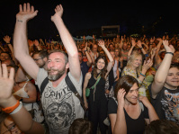 Impressionen vom Kultstadtfest-Samstag 2022: Max Mutzke und das Saarländische Staatsorchester 