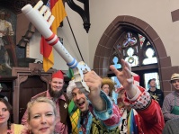 Übergabeverhandlungen im Rathaus-Festsaal 2023