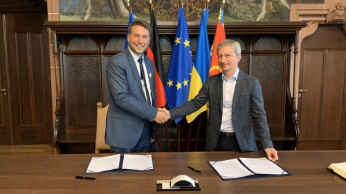 OB Conradt und Kowels Bürgermeister Tschaika unterzeichnen Vertrag zur Solidaritätspartnerschaft 