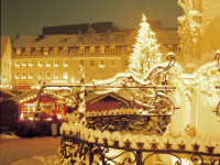 Weihnachtsmarkt auf dem St. Johanner Markt, um 1990