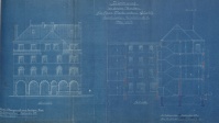 Bauantrag 1900: Geburtsstunde des Torbogens: 28. September 1900 durch Paul Grischy. Der Torbogen dient der Hofeinfahrt