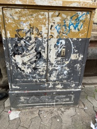 Kabelverteilerkasten Nauwieserstraße vorher