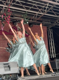 ukrainisches Tanzprojekt MRIJa 