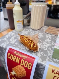 Koreanische Corn Dogs