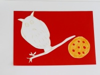 Kinder gestalten ein Kamishibai im Kultur- und Lesetreff