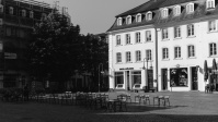 Schwarz-weiß Fotografie des St. Johanner Marktes