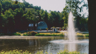 Deutsch-Französischer Garten mit Sicht auf Konzertmuschel