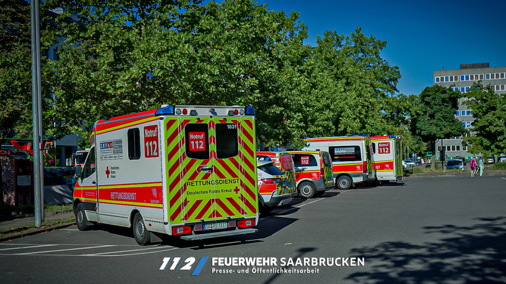 Einsatzbilder - Wohnungsbrand Halbergstraße Einsatzbilder - Wohnungsbrand Halbergstraße