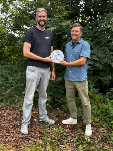 Premiumpartner Silber ZGAP – Zoodirektor Jakob Kolleck (l.) und Geschäftsführer der ZGAP Dr. Arne Schulze (r.) Image
